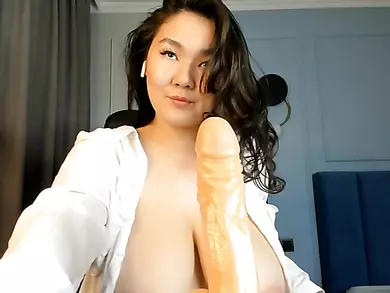 HUge boobs korean baby